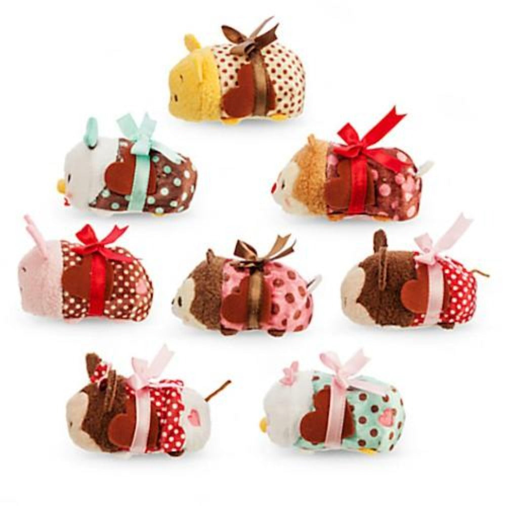 Disney Mickey Mouse and Friends Valentine Candy Box ”Tsum Tsum” Plush Set – Mini – 3 1/2”