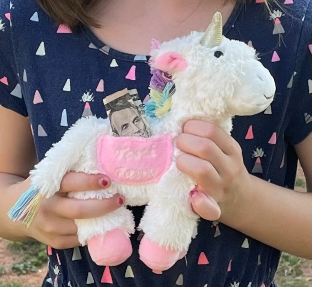 Maison Chic Trixie the Unicorn Tooth Fairy
